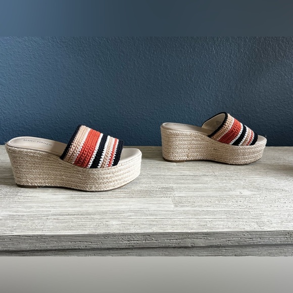 NEW NEVER WORN!!! Marc Fisher Multicolor Espadrille Slides main image 2